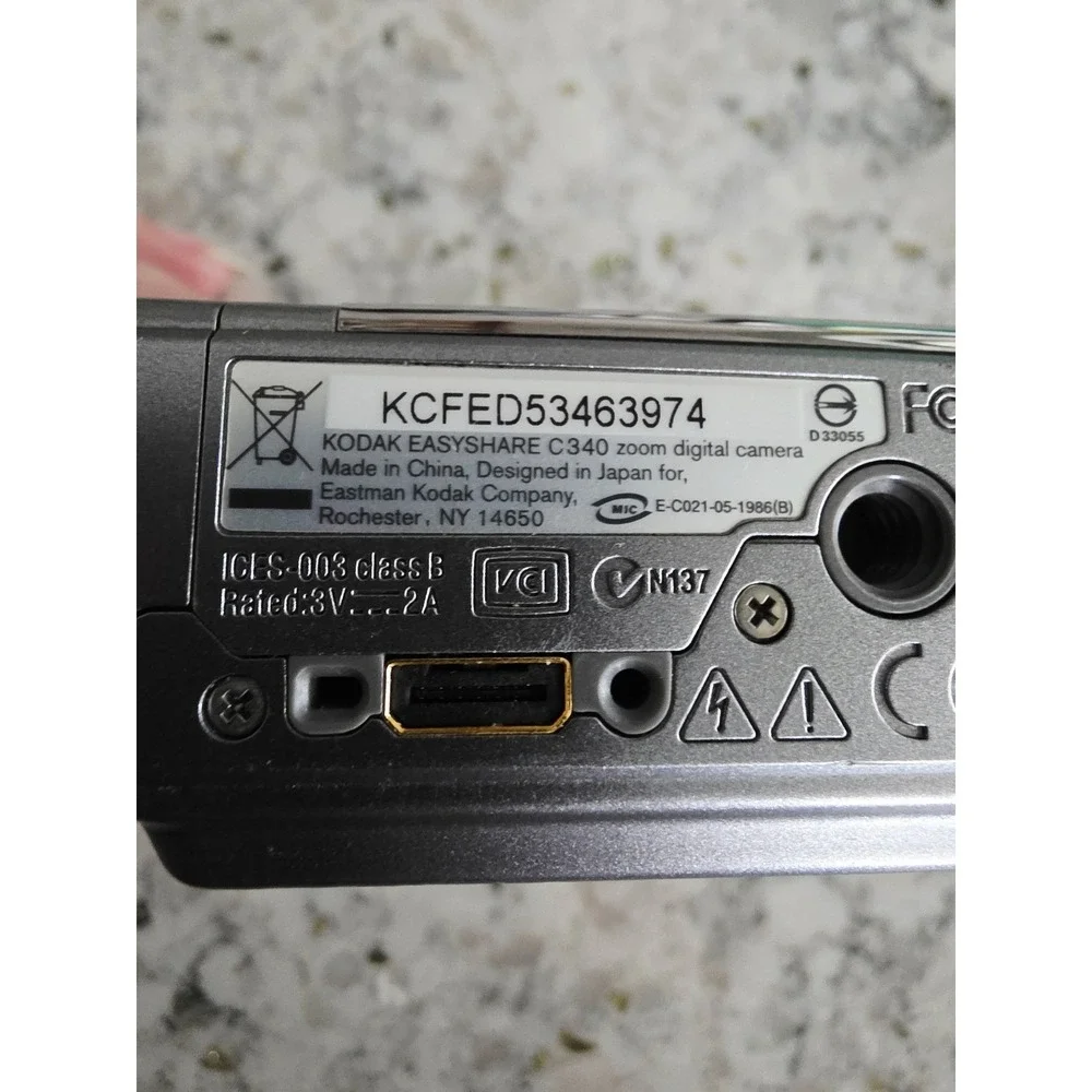 Canon PowerShot SX120 IS 10x Optical Zoom 10.0 MP Digital‎ Camera *Not Working*